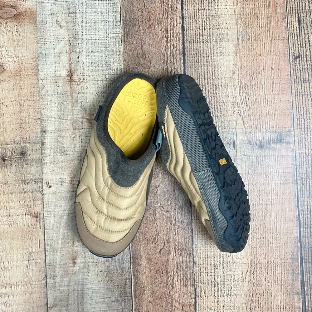 Teva ReEmber Quilted Slip On Camp Shoes Tan Brown 1129596 Mens 7 Womens 9